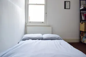 1 Bed Flat With Roof Terrace - Image 4