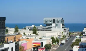 Penthouse With Bay Views - Image 5
