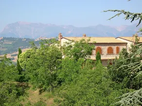 Holiday Home in Montelparo with Pool, Tennis Court & Parking - Image 4