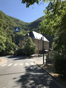 Hotel Du Moulin - Image 3