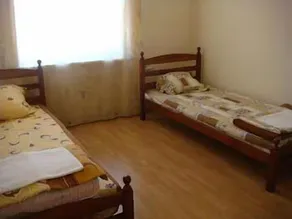 Cheap & Good Accommodation - Image 5