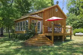 Bluff Cabin - Image 5