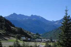 Apartment With 2 Bedrooms in Arvieux, With Wonderful Mountain View, Enclosed Garden and Wifi - Image 4