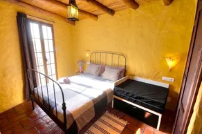 Apartment With 2 Bedrooms in Ubrique, With Wonderful Mountain View, Balcony and Wifi - Image 3