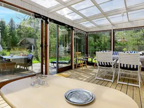 7 Person Holiday Home in Hals - Image 4