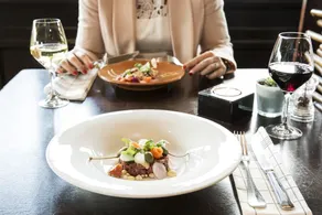 Fletcher Hotel-Restaurant Emmen - Image 2