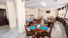 Al Jawhara Metro Hotel - Image 4