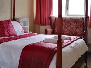 Barley Mow Hotel - Image 3