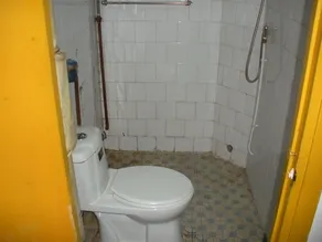 Red Dawn Hostel - Image 2