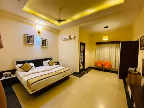 Hotel Kumkum Palace - Image 4