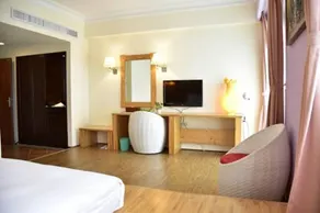 Marina Bay Resort - Image 4