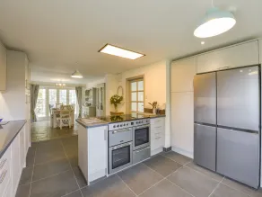 Yelfords Cottage - Image 2