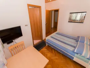 Apartments Srzi - Image 5