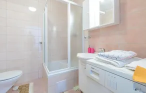 Beautiful Home in Blato With Wifi and 2 Bedrooms - Image 5