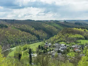 Picturesque Cottage in Alle With Garden - Image 4