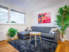 Mark's Penthouse Apartments - Image 2