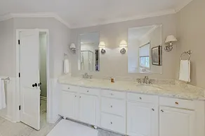 Designer W/ Chefs Kitchen & Home Theater 6 Bedroom Home - Image 2