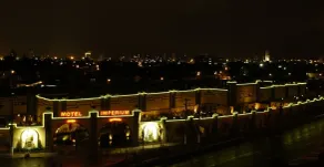 Motel Imperium - Image 3