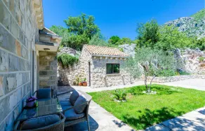 Nice Home in Mrcevo With Wifi and 1 Bedrooms - Image 5