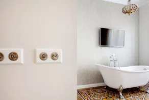 Luxury Apartment Neovintage - Image 5