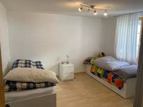 Center Chalet Flat - Image 4