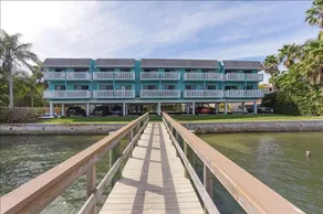 Agréable appartement en copropriété adapté aux familles avec piscine privée | Vue sur l'eau | Proche de la plage - Image 4