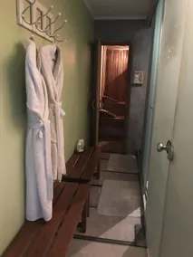 La Casa de MR - Image 2