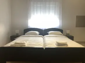 Airport Rest Apartments - Image 5
