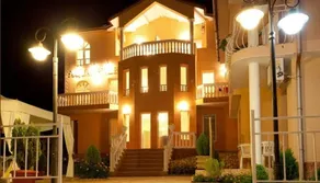 Aquarelle Hotel - Image 4