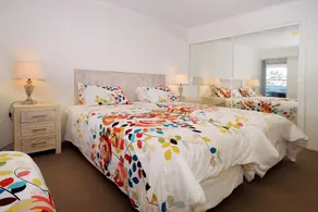 2-Bedroom Apartment -Nelson Towers  Victoria Parade - Image 5