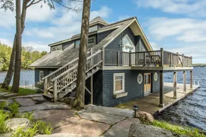 Fabulous Lake Muskoka Cottage & Boathouse~the Perfect Retreat! - Image 2