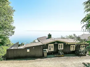 Elegant Holiday Home in Blokhusskoven With Sea Nearby - Image 2