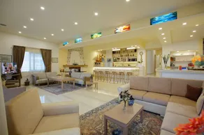 Panorama Hotel Apartments - Image 2