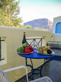 Amarylis Apartments - Image 3