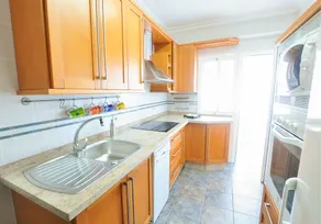Holidays2Malaga Hermosilla 3 dormitorios & parking Wifi Fibra 600 MG - Image 2