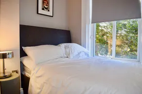 Beautiful 2 Bedroom Ballsbridge Apartment Near the Aviva - Image 2