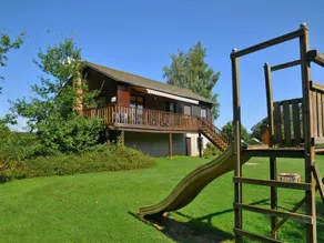 Cosy chalet with large garden and playground, located at the edge of the forest - Image 3