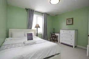 Elevate Rooms Jj Homestay - Image 3