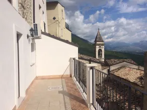 Large Medieval house in National Park super view - Image 3