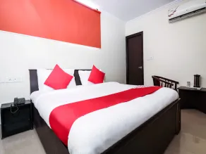 Hotel River Side By OYO Rooms - Image 2