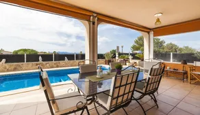 Villa With Pool and sea Views - Image 3