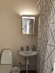 Modern Premium Studio Apartment - Image 2