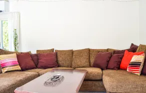 Stunning Home in Gnesta With 5 Bedrooms and Wifi - Image 2