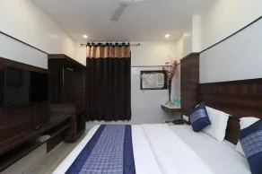 The Chamber Hotel & Restaurant - Image 2