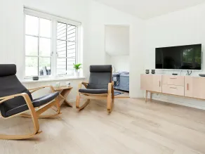 Picturesque Holiday Home in Jægerspris With Terrace - Image 5