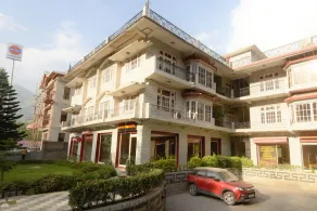 Airport Inn Hotel By OYO Rooms - Image 3