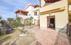 Amazing Apartment in Botricello With Wifi and 2 Bedrooms - Image 2