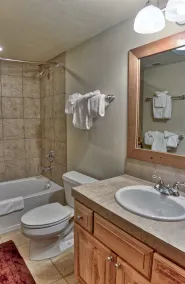 120 Rachel Lane Private Home with Hot Tub - Image 2