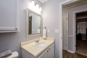 The Girard Guest House - Image 2