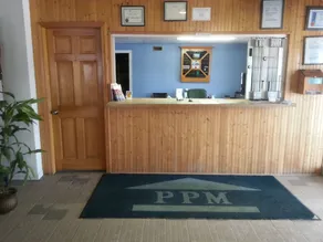 The Park Plaza Motel - Image 2